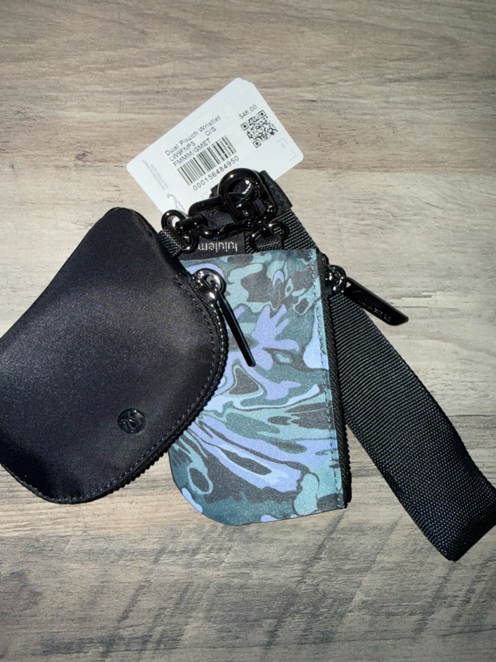 Lululemon Dual Pouch Wristlet Flower Meld Mini Multi/Gunmetal